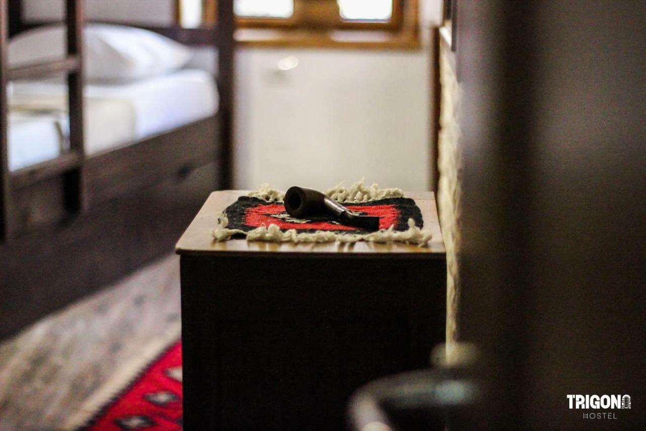Trigona Hostel Gjirokastër Exteriör bild